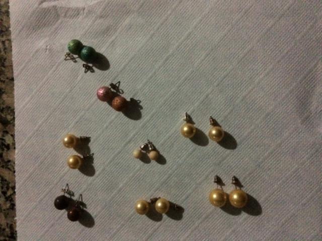 Brincos perlas de várias cores bom estado desenfestadas