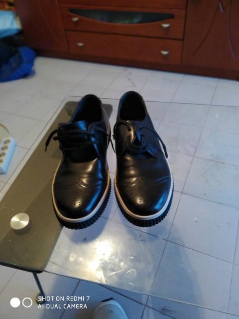 Vendo sapatos novos PRADA