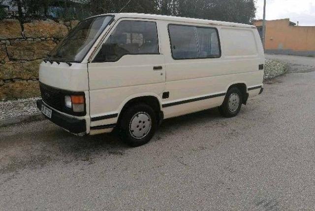 Toyota HiAce 6 lugares