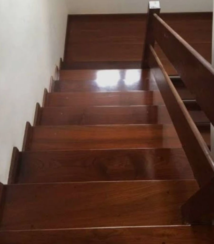 Afagador Escadas em Madeira