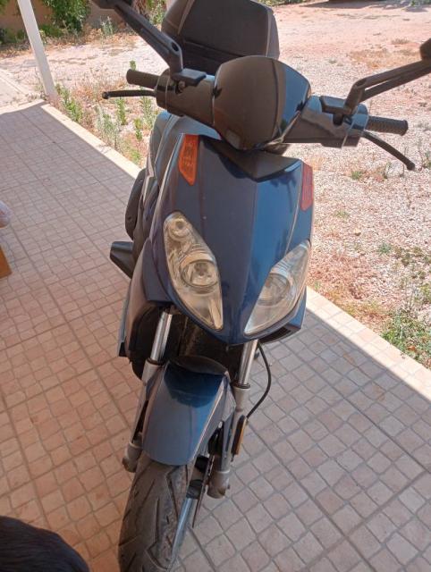 Scuters Aprilia 125